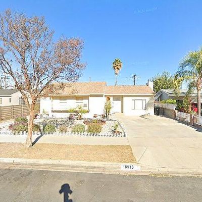 16913 Covello St, Van Nuys, CA 91406