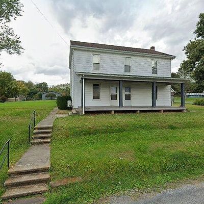 17 Center St, Duncannon, PA 17020