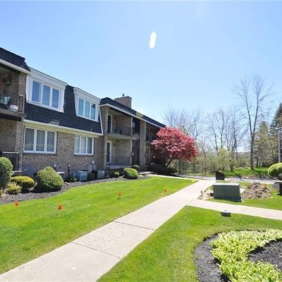 17 Georgian Ln #3, Buffalo, NY 14221