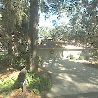 17 Hawkins Ln, Savannah, GA 31411