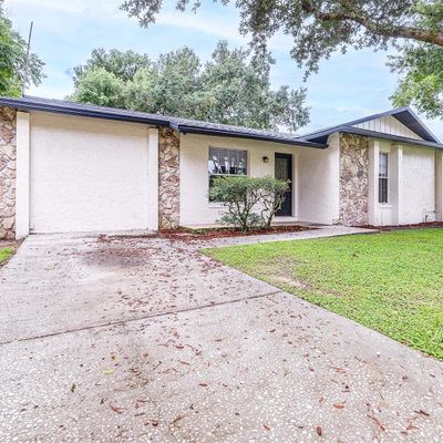 2041 Ronald Cir, Seffner, FL 33584