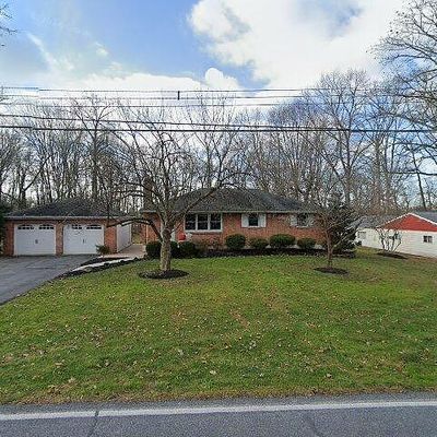 2061 Mapledale Rd, Elizabethtown, PA 17022