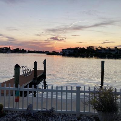 21 Seaside Ct, Holmes Beach, FL 34217