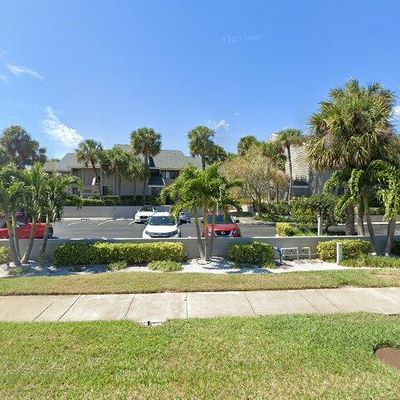 2100 Gulf Blvd #13, Belleair Beach, FL 33786