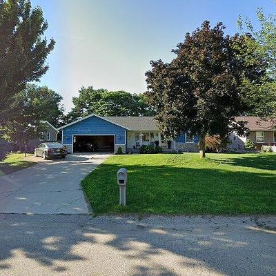 2149 Tyler St, Jenison, MI 49428