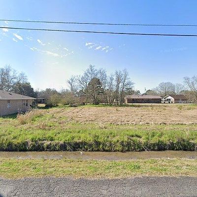 220 Garnet Dr, Opelousas, LA 70570