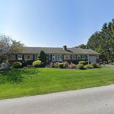 1915 White Oak Rd, Strasburg, PA 17579