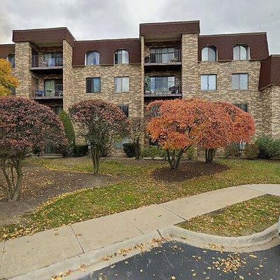 2005 Valencia Dr #205 D, Northbrook, IL 60062