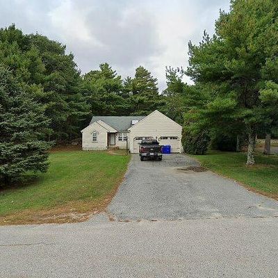 24 Heather Hill Rd, Buzzards Bay, MA 02532