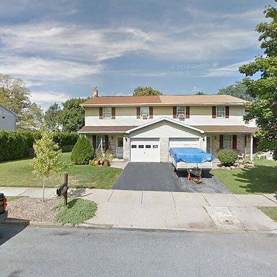 2413 Kris Dr, Allentown, PA 18104