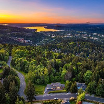 2430 Squak Mountain Loop Sw, Issaquah, WA 98027