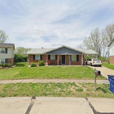 2434 Wharton Ct, Florissant, MO 63031