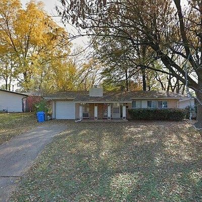 2480 Allen Dr, Florissant, MO 63033