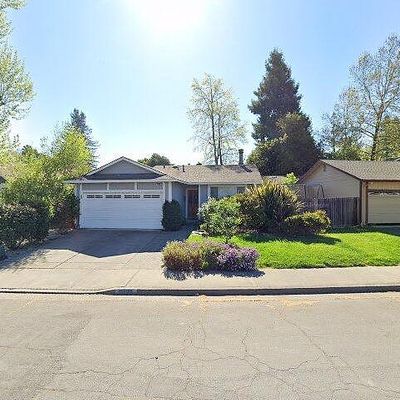 2498 Copperfield Dr, Santa Rosa, CA 95401