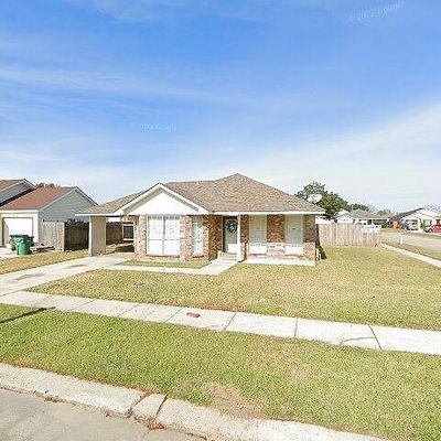 2500 Rue Jesann, Marrero, LA 70072