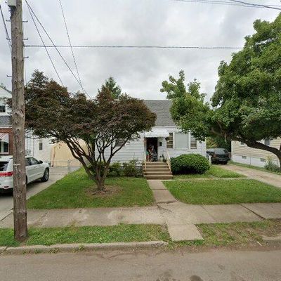 26 Ellen St, New Brunswick, NJ 08901