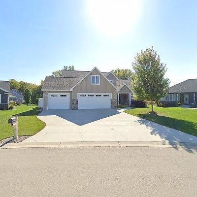 2203 Madelynn Ln, Neenah, WI 54956