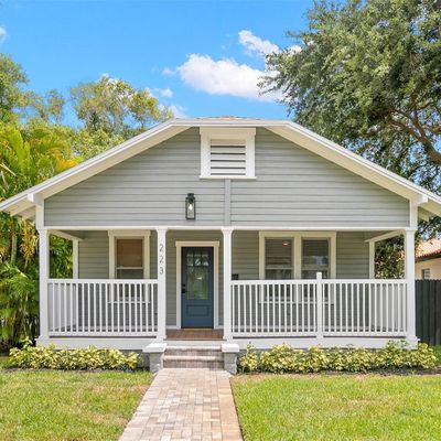 223 14th Avenue N, St Petersburg, FL 33701