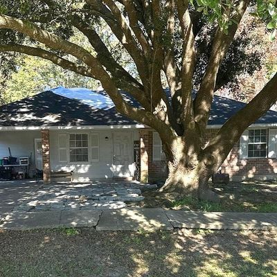 223 Gatebriar St, Baton Rouge, LA 70807