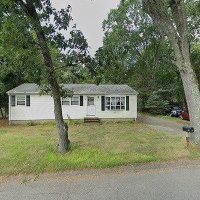 223 Nausauket Rd, Warwick, RI 02886