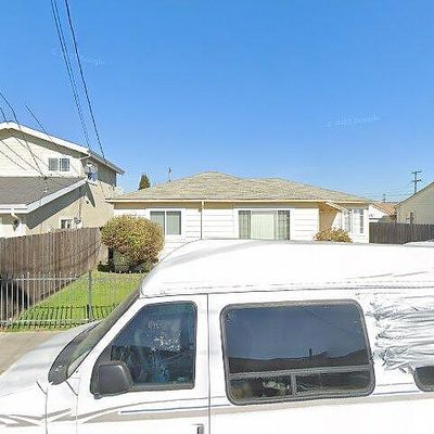 229 Tunis Rd, Oakland, CA 94603