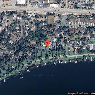 2301 Lakeshore Dr, Mount Dora, FL 32757