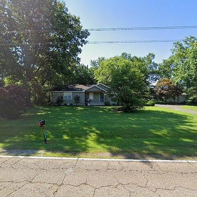 2309 Nailling Dr, Union City, TN 38261