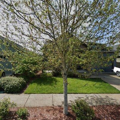 2315 S White Salmon Dr, Ridgefield, WA 98642