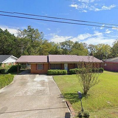 2804 Elm St, Selma, AL 36701