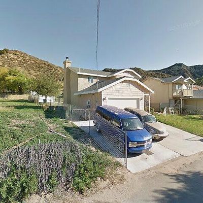 28718 Lincoln Ave, Castaic, CA 91384