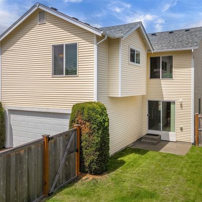 2881 Martin St, Dupont, WA 98327