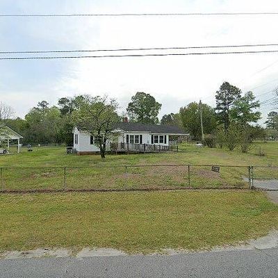 30 Pineneedle Rd, Barnwell, SC 29812