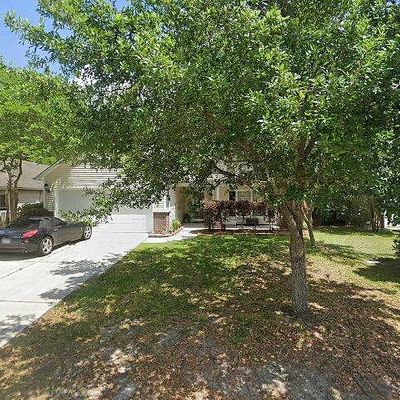 30 Shadow Moss Dr, Beaufort, SC 29906