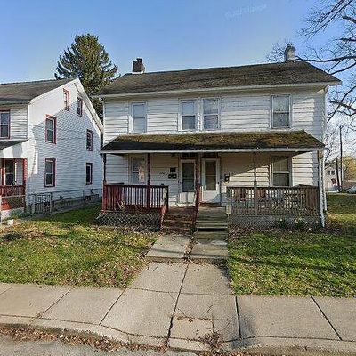 304 E Linden St, Kennett Square, PA 19348