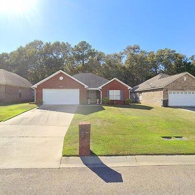 304 Sprucepine Rd, Dothan, AL 36301