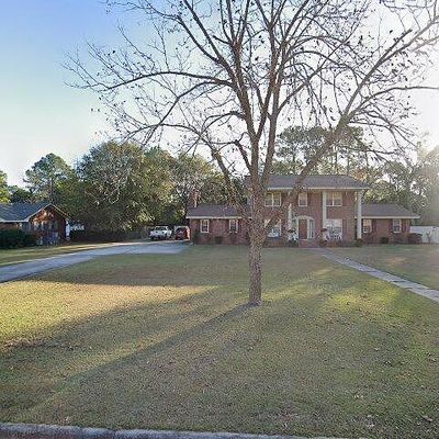 2611 Emmett Dr, Tifton, GA 31794