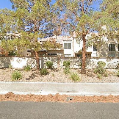 2637 Golden Sands Dr, Las Vegas, NV 89128