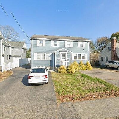 266 Hunnewell St, Needham Heights, MA 02494