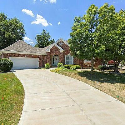 2721 Fairway Oaks Dr, Lake Saint Louis, MO 63367