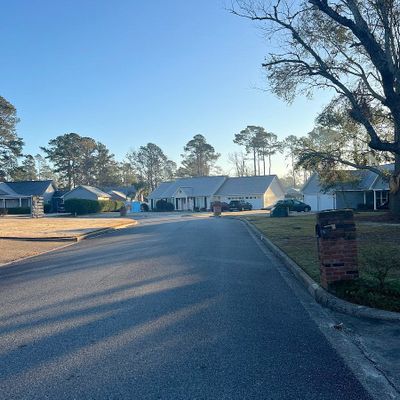 2800 Bud Mckey Cir, Valdosta, GA 31602