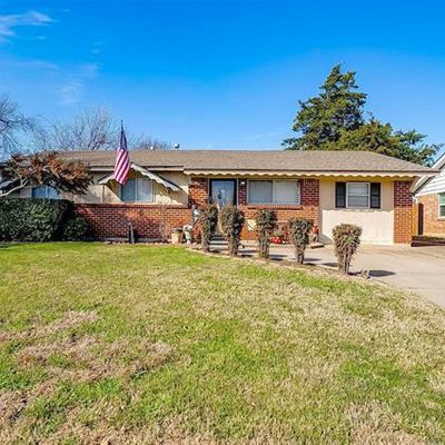 3241 Earle Dr, Haltom City, TX 76117