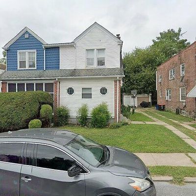 34 Worrell St, Chester, PA 19013