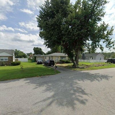 36 Manor Dr, Dover, DE 19901