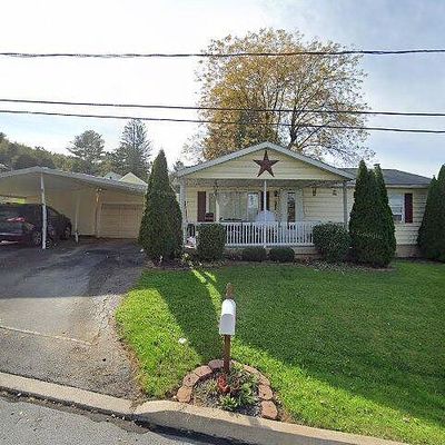 309 Confer St, Mill Hall, PA 17751