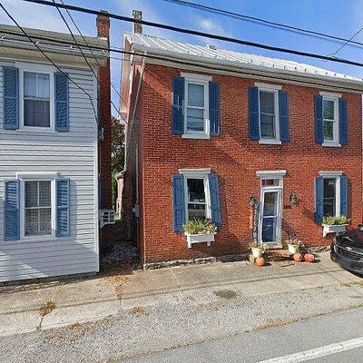 309 Walnut St, Boiling Springs, PA 17007