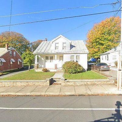 31 N 4th St, Shartlesville, PA 19554