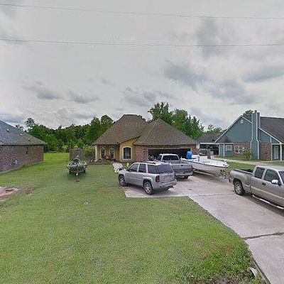 31064 Linder Rd, Denham Springs, LA 70726