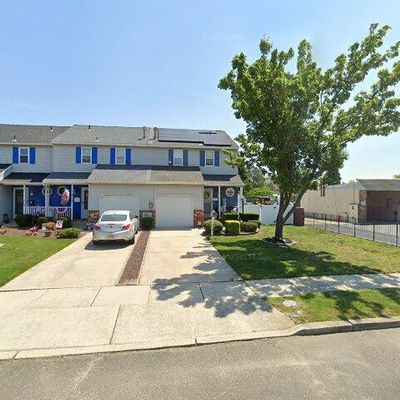 314 Helms Ave, Swedesboro, NJ 08085