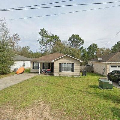 3147 Forrest Ave, Crestview, FL 32539