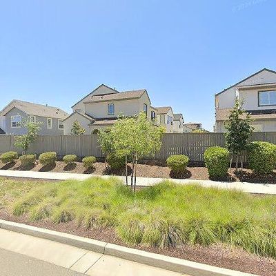 3160 Sunny Gate Ln, Folsom, CA 95630